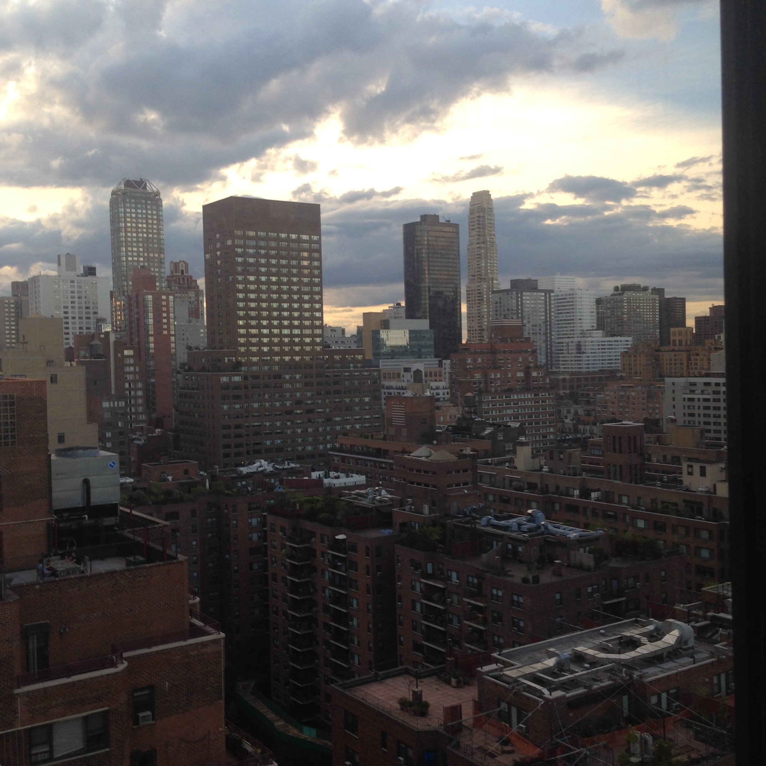 What to wear…NYC day trip…and a rainy forecast.